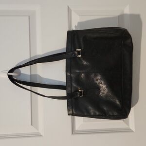 Super Clean Black Purse!